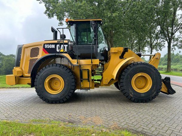 Caterpillar 950M Caterpillar 950M