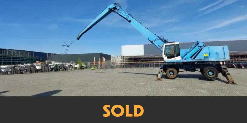 Fuchs MHL360 from 2002 sold to Germany by Findeq, we find equipment for you.
