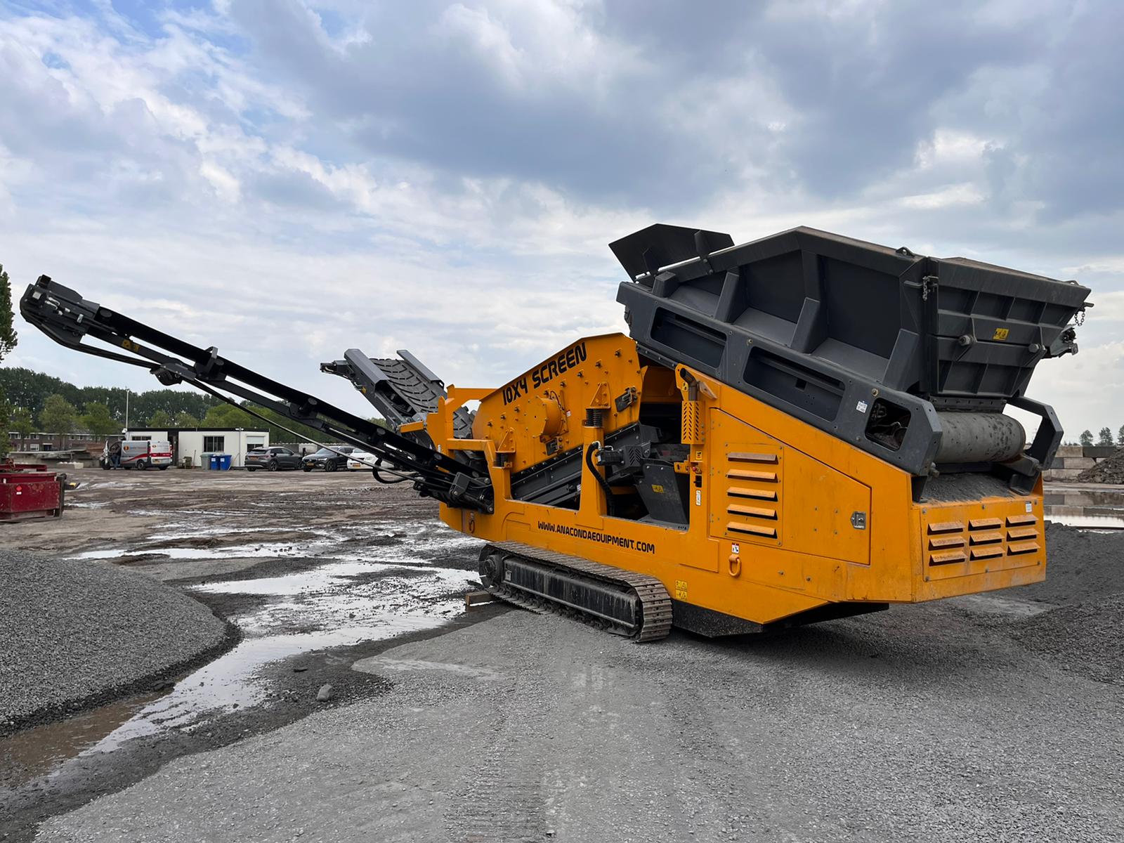 Anaconda DF410 screener sold by Findeq to Germany